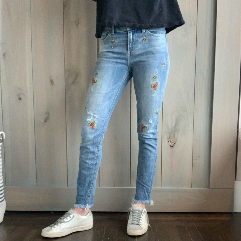 Lucky Brand Embroidered Ava Skinny Jeans